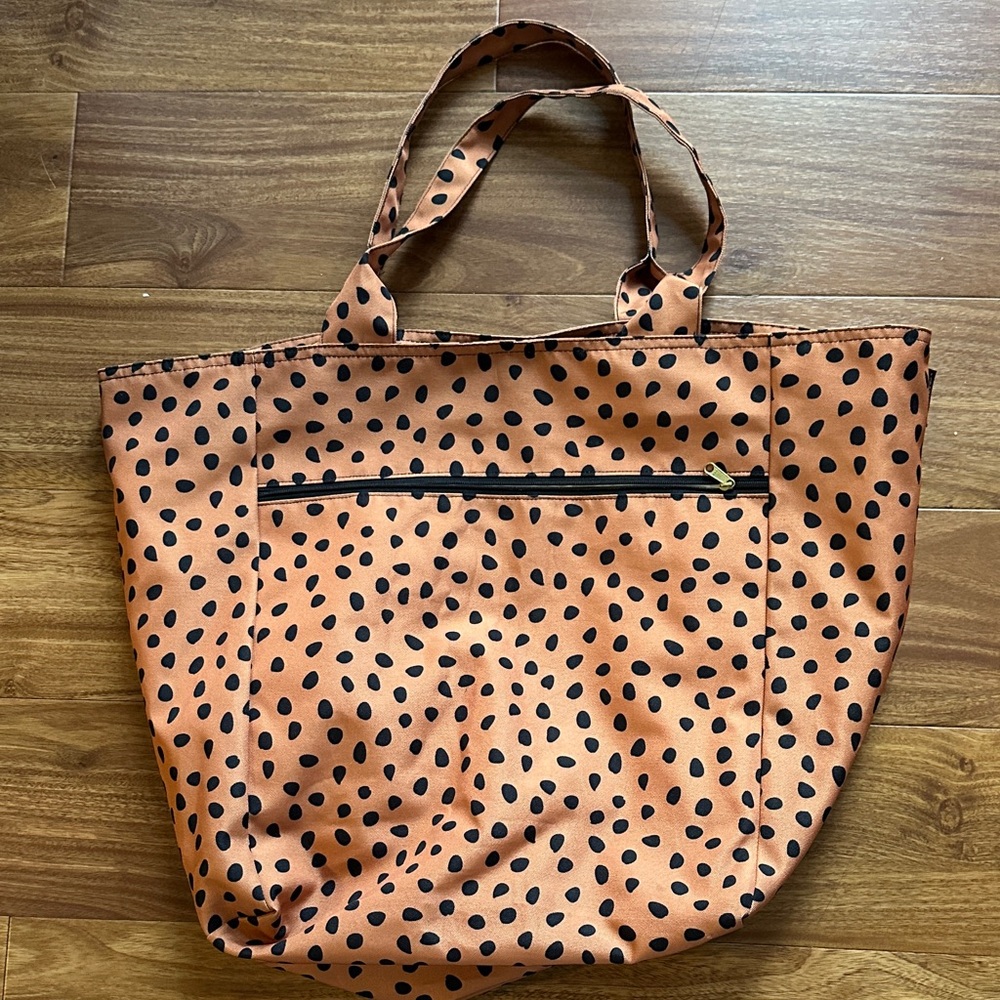 Logan and Lenora Leopard Print Waterproof large tote bag